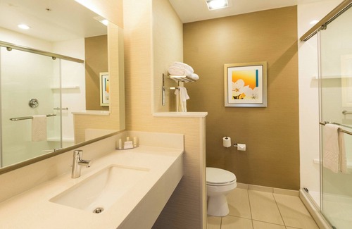 Chesterfield Hotel | Comfortable Stay at Fairfield Inn & Suites Detroit Chesterfield