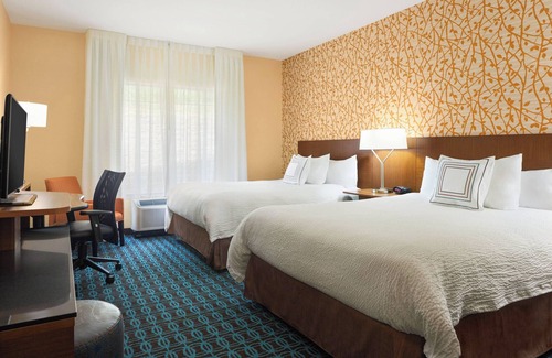 Athens Hotel | Top-Rated Fairfield Inn & Suites Athens with Pool & Dining
