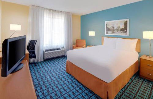 North Loop Hotel | Discover Fairfield Inn & Suites: Family-Friendly Amenities