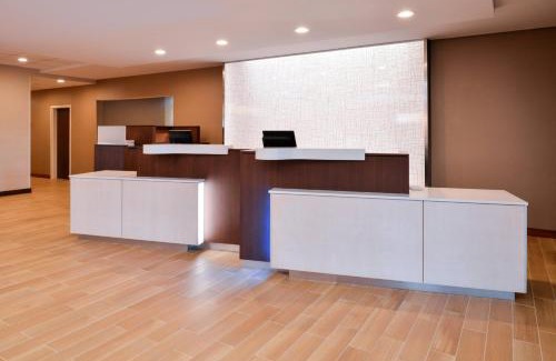 Martinsburg Hotel | Discover Fairfield Inn & Suites: Family-Friendly Retreat