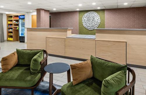 Reynoldsburg Hotel | Discover Fairfield Inn & Suites: Pet-Friendly Comfort