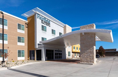 Winnemucca Hotel | Discover Fairfield Inn & Suites: Family-Friendly Comfort