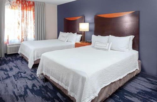 East Forest Hotel | Pet-Friendly Fairfield Inn & Suites with Pool in Matthews