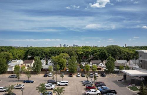Winnipeg Hotel | Relax at Fairfield Inn & Suites in Winnipeg with Pool Access