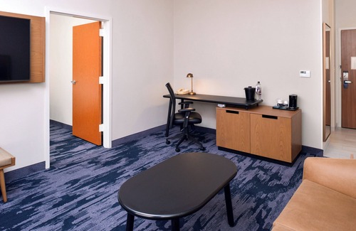North Arlington Hotel | Relax at Fairfield Inn & Suites Arlington near Six Flags