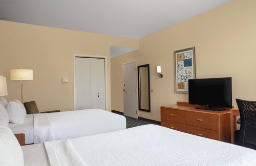 Augusta Hotel | Accessible Comfort at Fairfield Inn & Suites Augusta