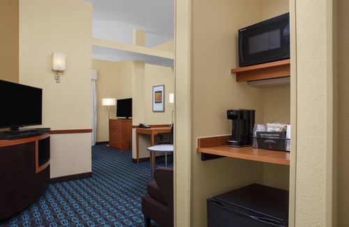 Augusta Hotel | Accessible Comfort at Fairfield Inn & Suites Augusta