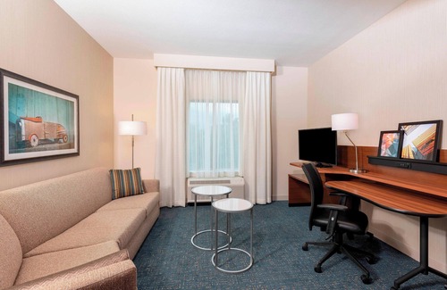 Carmel Hotel | Discover Comfort at Fairfield Inn & Suites Indianapolis Carmel