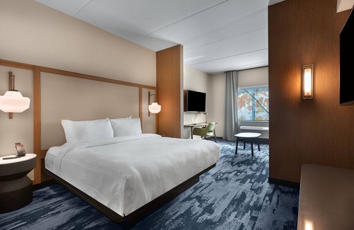 Conway Hotel | Top-Rated Fairfield Inn & Suites: Pool, Breakfast & More