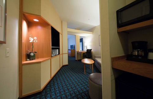 Cordele Hotel | Inviting Fairfield Inn & Suites: Pool, Breakfast & Family Fun