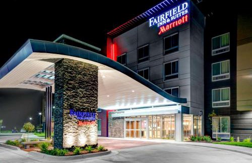 Lansing Hotel | Premier Fairfield Inn & Suites Lansing with Pool Access
