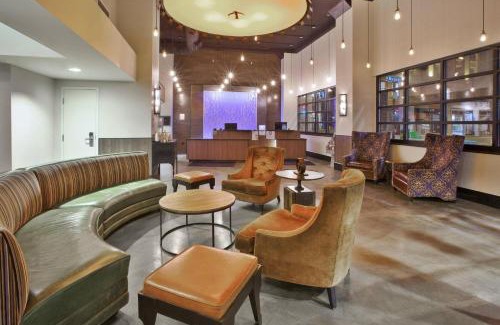 Milwaukee Hotel | Explore Comfort at Fairfield Inn & Suites Milwaukee Downtown