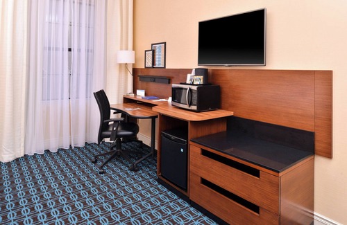 Downtown Albany Hotel | Discover Fairfield Inn & Suites by Marriott Albany Downtown