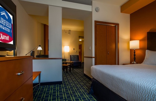 Venice Hotel | Relax at Fairfield Inn & Suites by Marriott Venice
