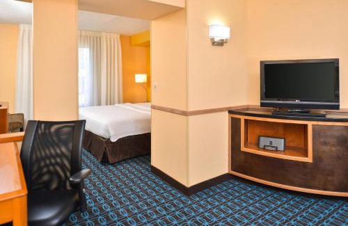 Helena Hotel | Welcoming Fairfield Inn & Suites with Pool and Hot Tub