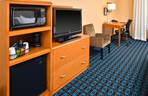 Helena Hotel | Comfortable Fairfield Inn & Suites by Marriott Helena Retreat