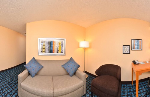 Helena Hotel | Comfortable Fairfield Inn & Suites by Marriott Helena Retreat