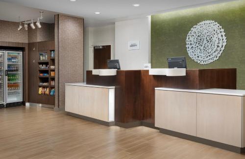 Ithaca Hotel | Relaxing Retreat at Fairfield Inn & Suites Ithaca