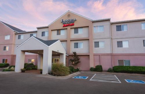 Norman Hotel | Convenient Fairfield Inn & Suites with Pool and Ocean View