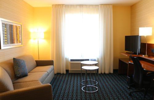 Plano Hotel | Discover Comfort at Fairfield Inn & Suites Dallas Plano North