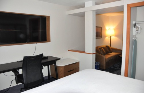 Ukiah Hotel | Discover Fairfield Inn & Suites in Scenic Mendocino County