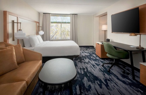 Rome Hotel | Experience Comfort at Fairfield Inn & Suites by Marriott Rome