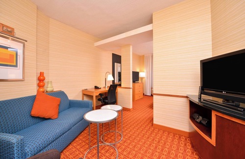 Nottingham Hotel | Premier Fairfield Inn & Suites White Marsh with Family Amenities
