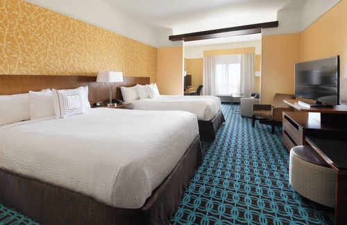 Burleson Hotel | Explore Comfort at Fairfield Inn & Suites Fort Worth South