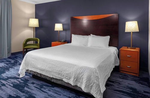 East Forest Hotel | Discover Comfort at Fairfield Inn & Suites Charlotte Matthews