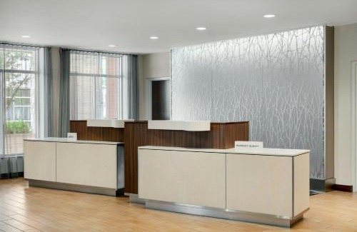 Clifton Heights Hotel | Discover Comfort at Fairfield Inn & Suites Cincinnati Uptown