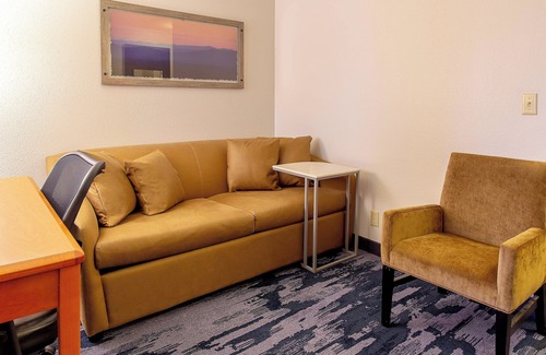 Eden Prairie Hotel | Comfortable Fairfield Inn & Suites in Eden Prairie, MN