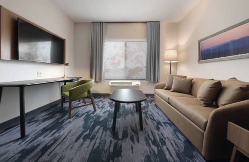 El Dorado Hotel | Exceptional Fairfield Inn & Suites El Dorado with Pool