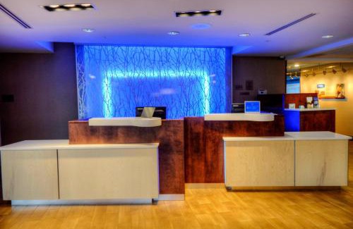 Princeton Hotel | Discover Fairfield Inn & Suites: Pet-Friendly Retreat