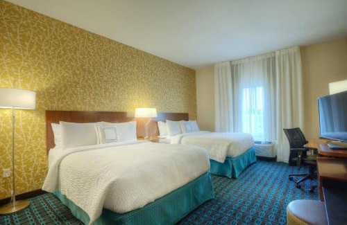 San Marcos Hotel | Top-Rated Fairfield Inn & Suites: Pool, Breakfast & More