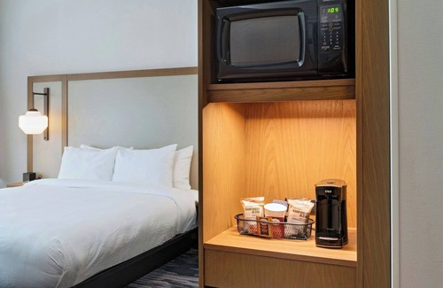 Downtown St. Louis Hotel | Explore Fairfield Inn & Suites: Top-Rated Downtown Comfort