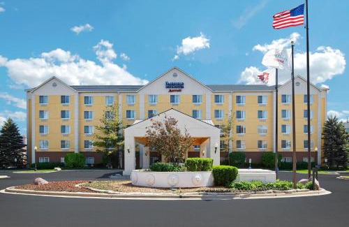 Bedford Park Hotel | Comfortable Stay at Fairfield Inn & Suites Midway Airport