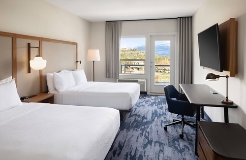 Westbank Hotel | Top-Rated Fairfield Inn & Suites: Pool, Ocean View & Spa