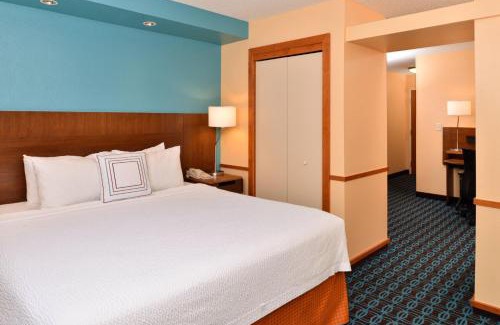 Avon Hotel | Explore Fairfield Inn & Suites: Family-Friendly Getaway