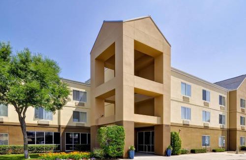 Dallas Design District Hotel | Convenient Fairfield Inn & Suites near Dallas Medical Center