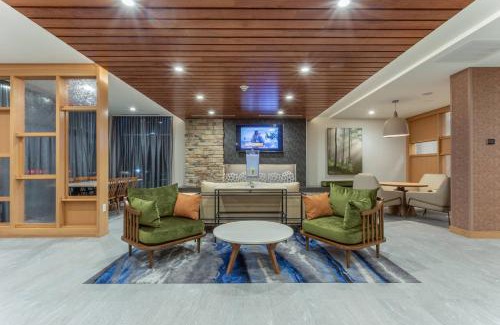 Franklin Hotel | Discover Comfort at Fairfield Inn & Suites Franklin
