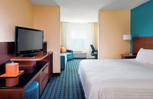 Beaumont Residential Hotel | Discover Comfort at Fairfield Inn & Suites Lexington Keeneland