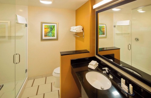 Monaca Hotel | Comfortable Stay at Fairfield Inn & Suites Monaca