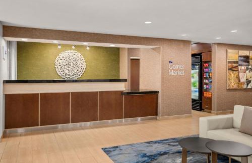 Naperville Hotel | Welcoming Fairfield Inn & Suites Naperville/Aurora Escape