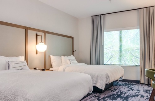 Alviso Hotel | Top-Rated Fairfield Inn & Suites with Pool and Spa Access