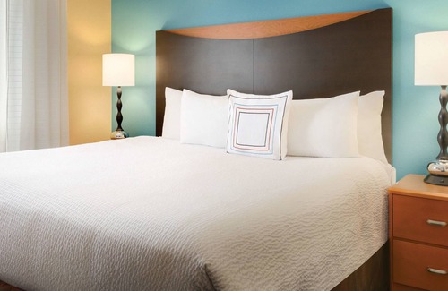Stevens Point Hotel | Guest Favorite: Fairfield Inn & Suites Stevens Point Stay
