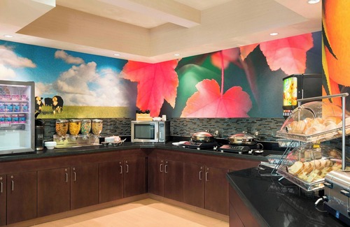 Saginaw Hotel | Discover Fairfield Inn & Suites Saginaw: Great Amenities Await