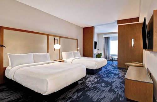 Selinsgrove Hotel | Discover Fairfield Inn & Suites: Top-Rated Stay with Pool