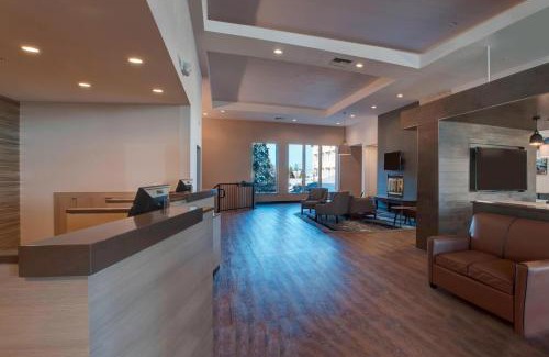 Spokane Valley Hotel | Pet Friendly Fairfield Inn & Suites with Pool in Spokane Valley