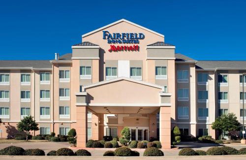 Weatherford Hotel | Pet-Friendly Retreat at Fairfield Inn & Suites Weatherford