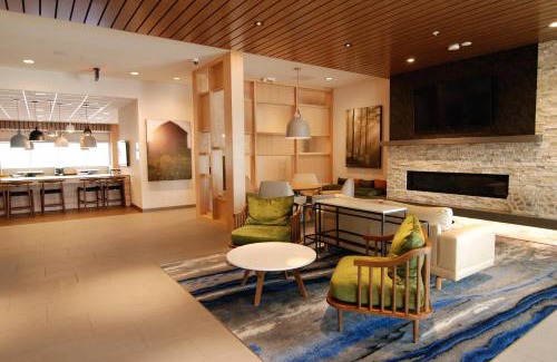 Winona Hotel | Experience Comfort at Fairfield Inn & Suites Winona